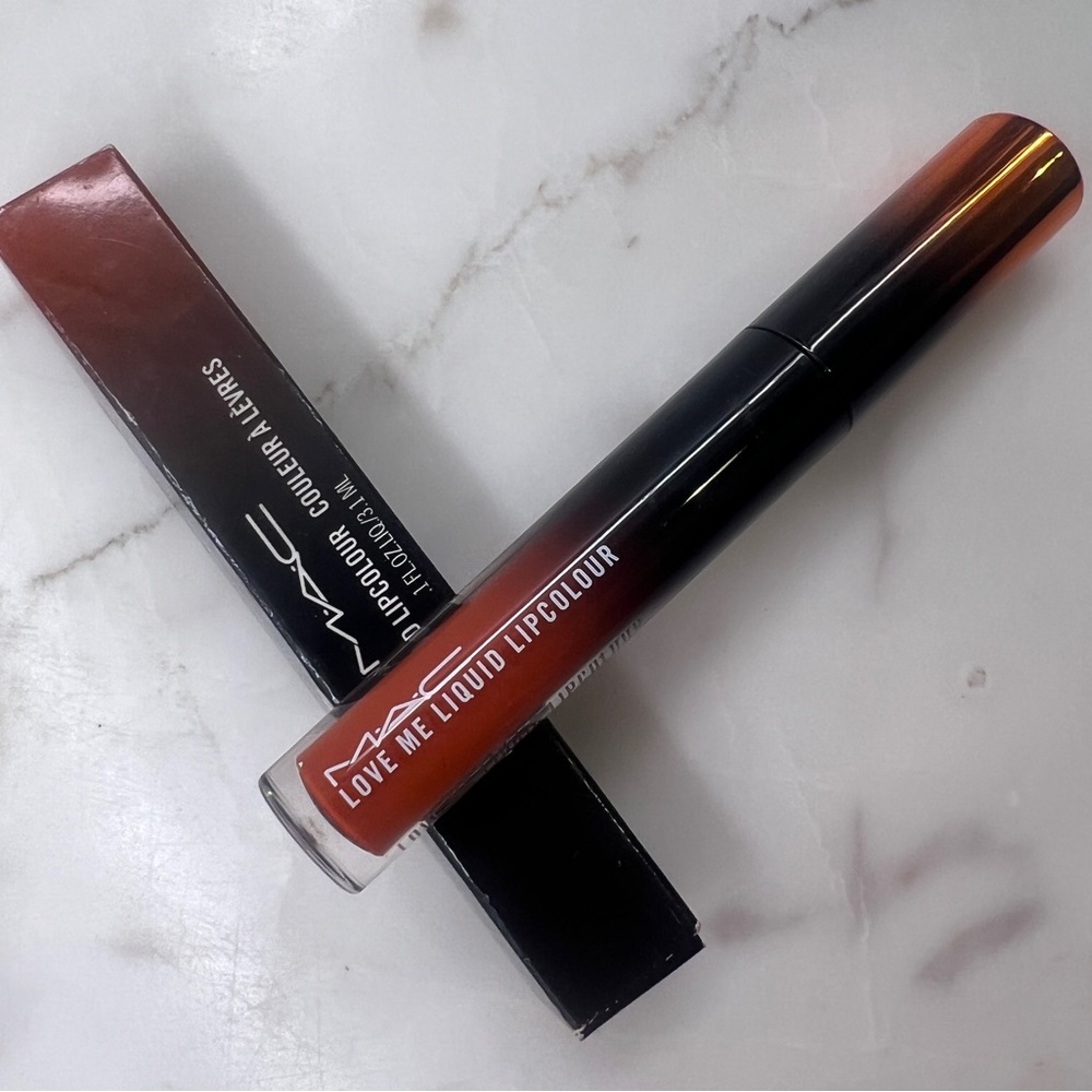MAC ♥️ Love Me Liquid Lipcolour ♥️ MY LIPS ARE INSURED Discontinued NIB $26 MSRP